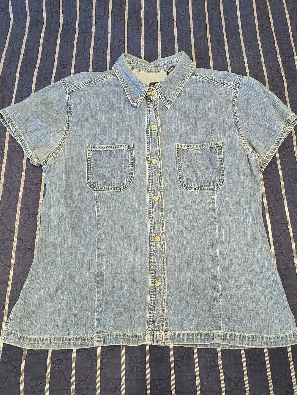 Vintage Gap Y2K Denim Short Sleeve Snap Button Up Shirt Size L